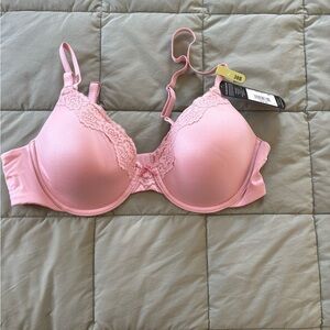 Maidenform Soft Pink Lace Bra NWT